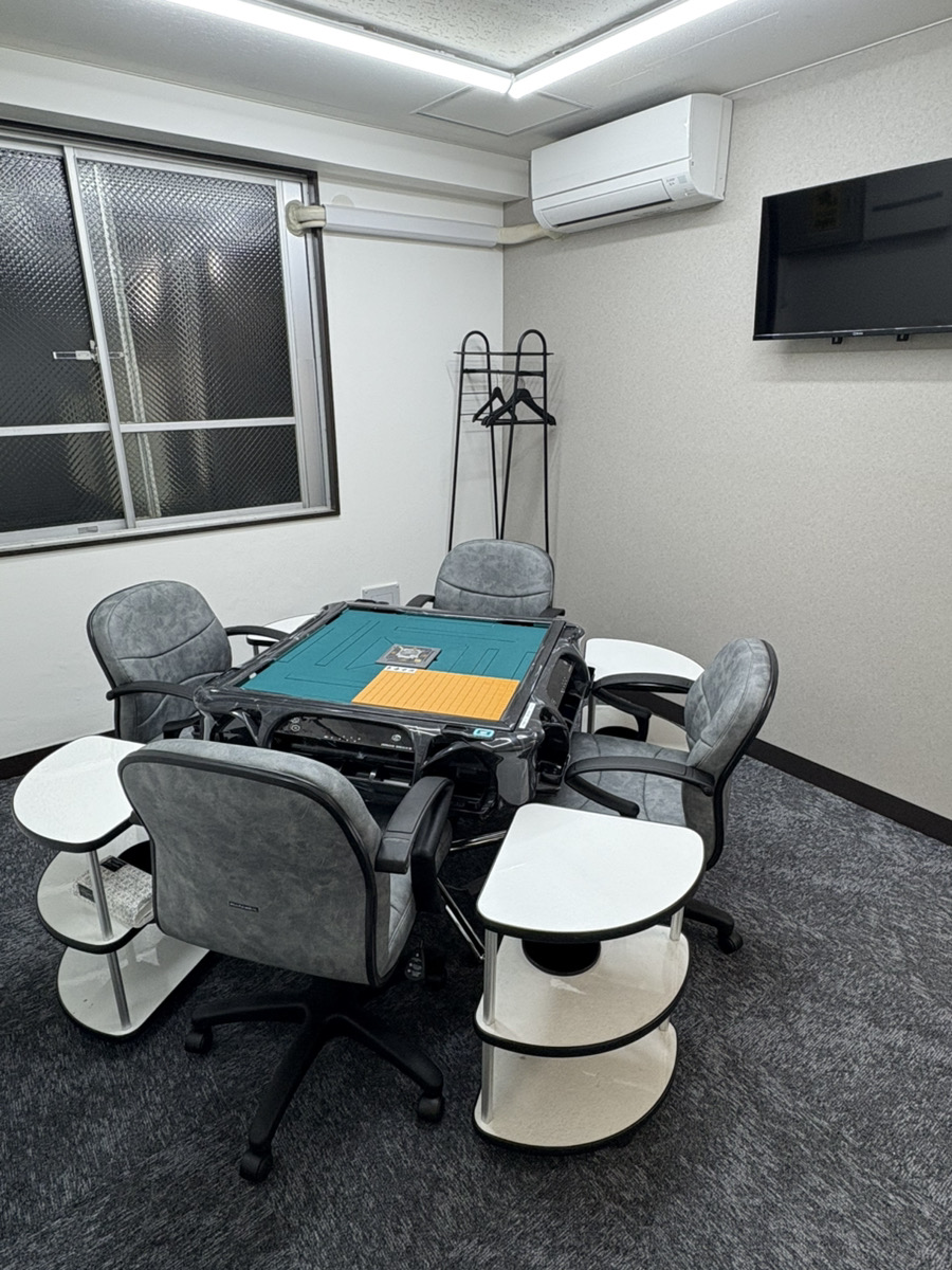 新宿三丁目店DX-A